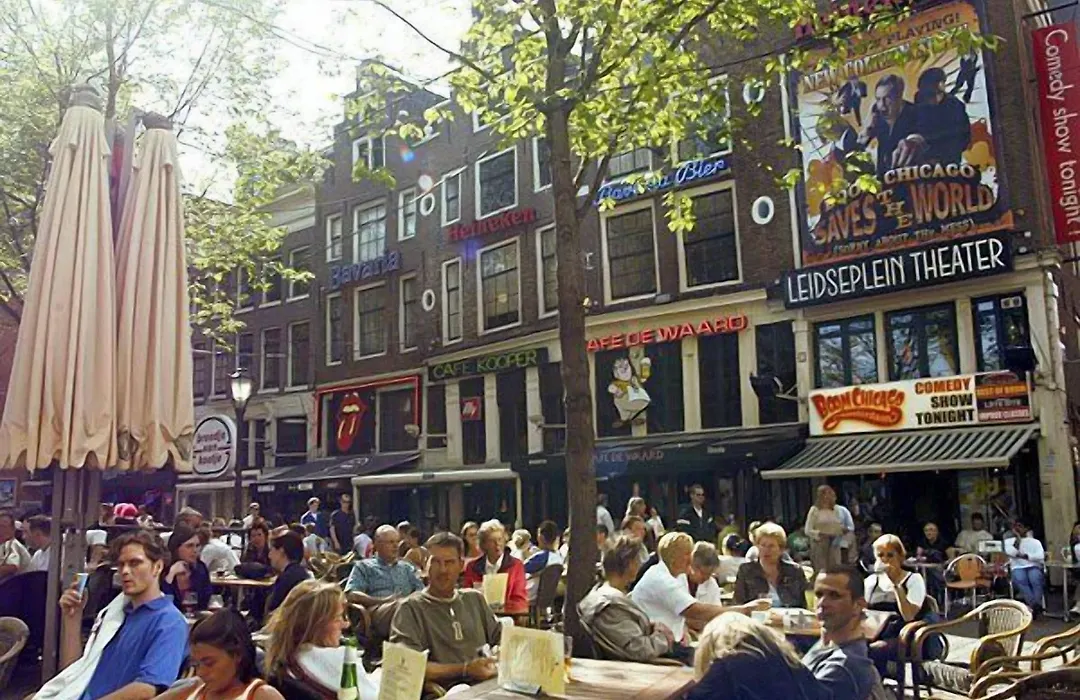 Amsterdam Hostel Leidseplein-1